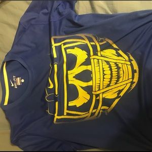 Men’s Nike shirt